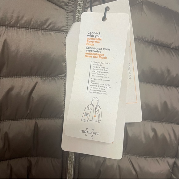 Save The Duck Alexis Water-Resistant Hooded Puffer Jacket - Duplicate - Picture 10 of 16